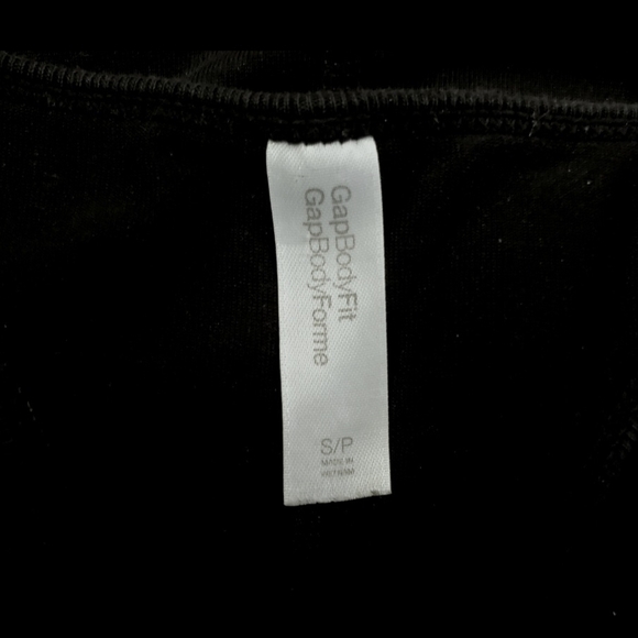 GAP Racerback Black Tank Top - Picture 3 of 3